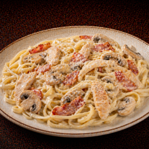 Creamy Chicken Pasta / Κρεμωδης πειρασμος